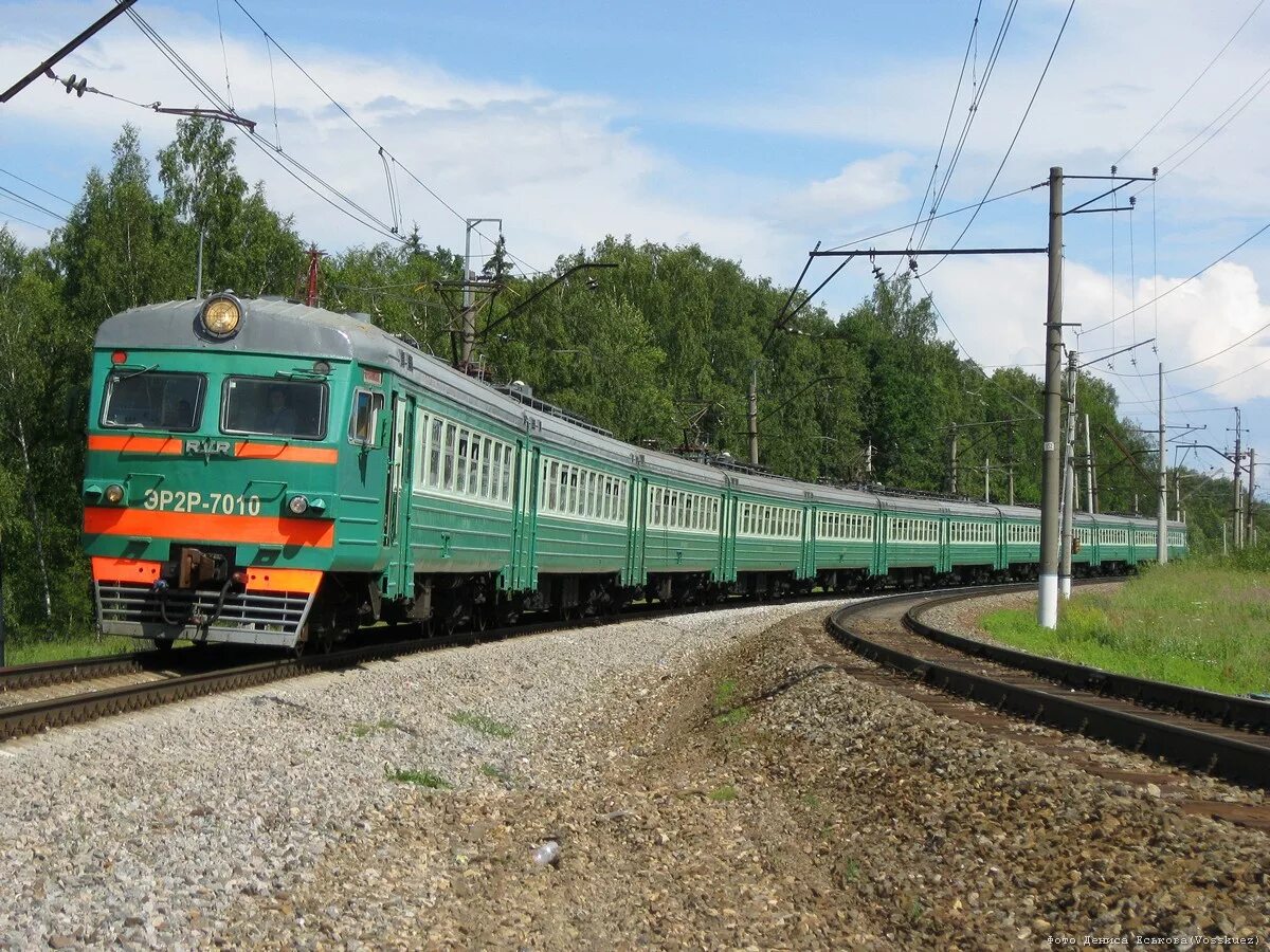 манихино дедовск электричка