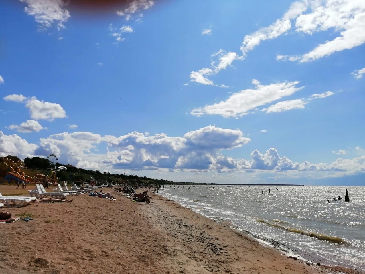 Температура воды в ейске сейчас. Южный берег Ейск. Ейск с неба. Доброе утро Ейск. Приморский Набережный берег. Ейск.