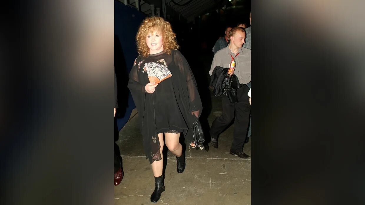 пугачева конфликты. алла пугачёва 2021. протеже пугачевой певица. шоу бизнес. ирсон кудикова и алла пугачева.