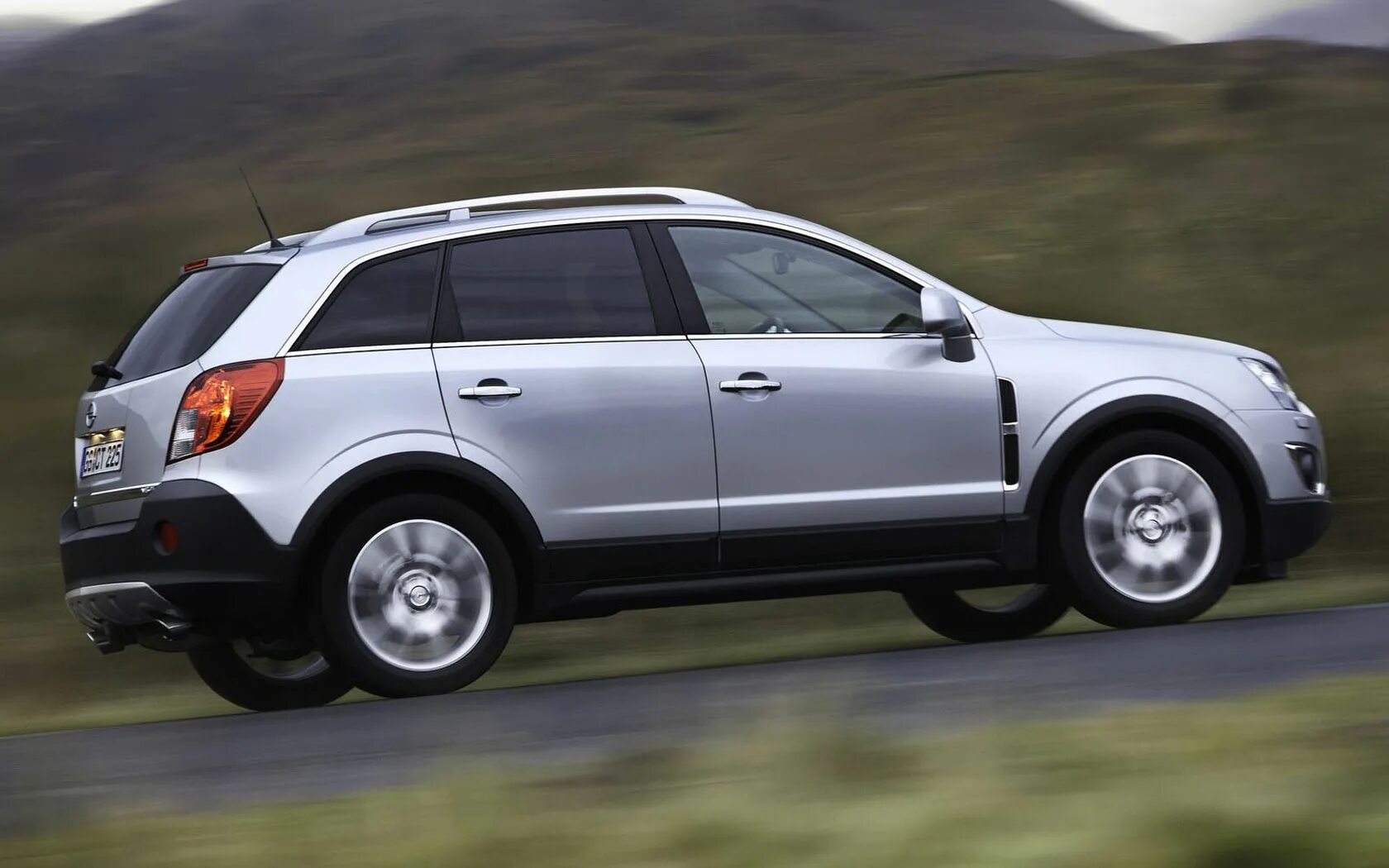 Опель антара 2015. Кроссовер опель антара. opel antara 2015. opel antara 2.4.
