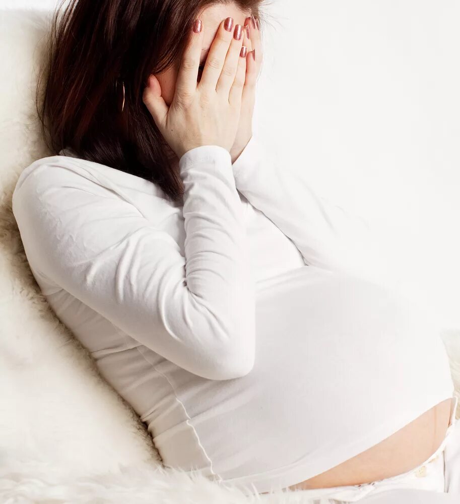 Тревоги беременной. Беременность. Беременные женщины.