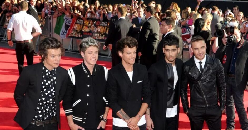 One direction this is us. One direction this is us 2013. Юбилей one direction. One direction this. One direction.