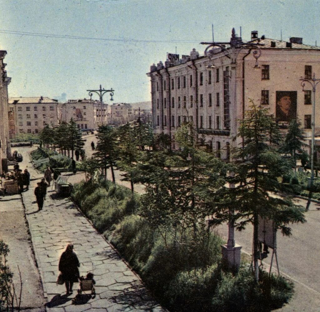 Магадан в советское время. Магадан СССР. Магадан 1965 год. Исторический центр Магадана. Магадан 1980.