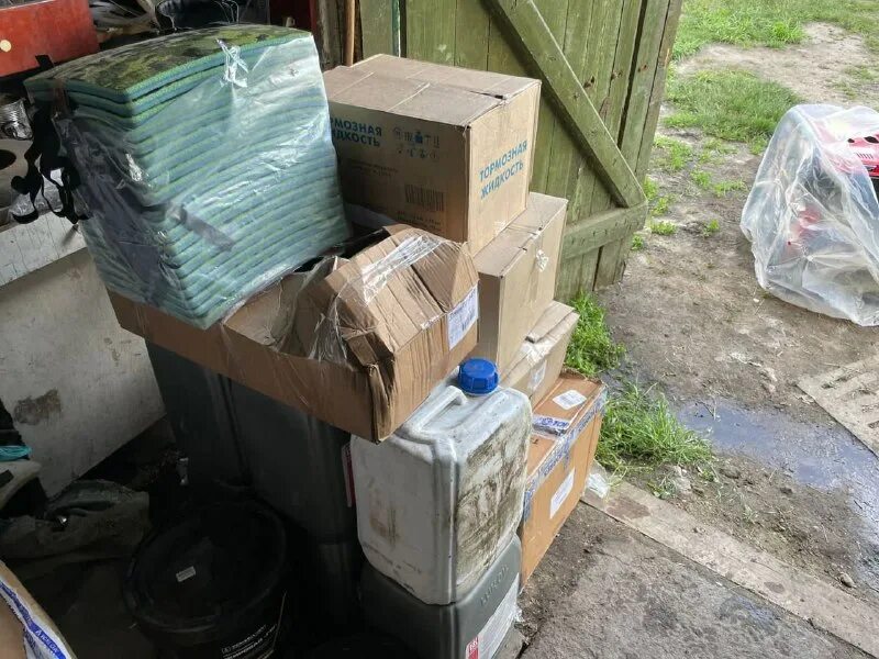 Инкубатор конвой найти ценный груз для торговца. Камаз для гуманитарного груза. Военный склад продовольствия. Инкубатор конвой найти ценный груз для торговца. В поисках детали поезда пустыни dysmantle.