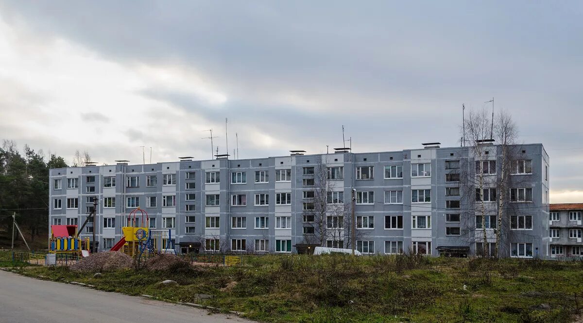 Ленинградская поселок поляны. Посёлок поляны ленинградская. пос поляны выборгского района ленинградской области. первомайское ленинградская область выборгский район. посёлок поляна выборг.