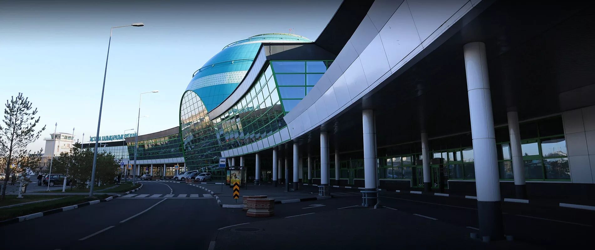 Астана аэропорт цены. Казахстан Астана аэропорт. Международный аэропорт Андижан. Международный аэропорт Астана терминалы. Астана аэропорт внутри.
