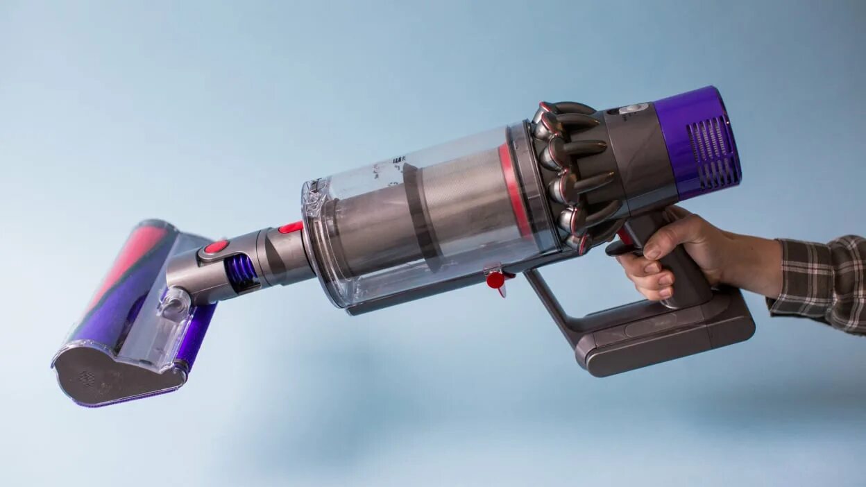 Дайсон режим. Dyson Cyclone v10. Dyson Cyclone v10 absolute. Пылесос беспроводной Dyson Cyclone v10 Motorhead. Dyson Dyson v10.