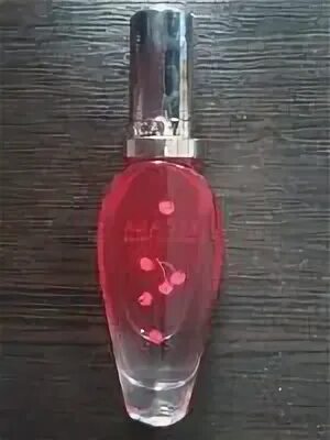 Зе эйр. Эскада черри ин зе АИР. Эскада черри ин зе Эйр 80 мл. Escada Cherry 3ml. Флакон Эскада черри ин зе Эйр.