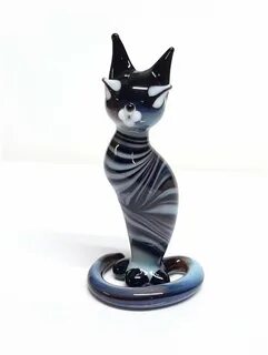 Glass cats 2