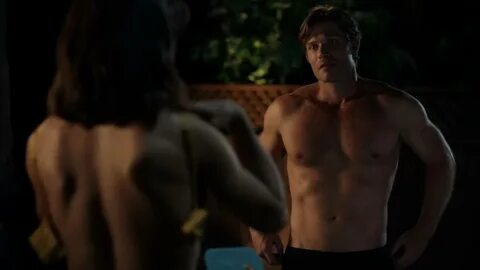 Hollyoaks off the Charts: OneoffPost: Chris Carmack shirtless in Grey'...