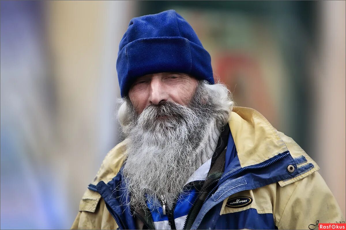 седая, короткая борода. дчдч. дядя фото для детей. дядько максим. дядька.