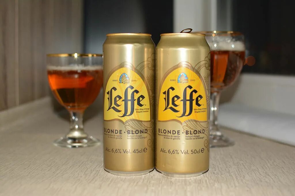 Leffe blonde. Бельгийское пиво Леффе. Леффе пиво светлое. Бельгийское пиво Леффе блонд. Leffe blonde пиво светлое.