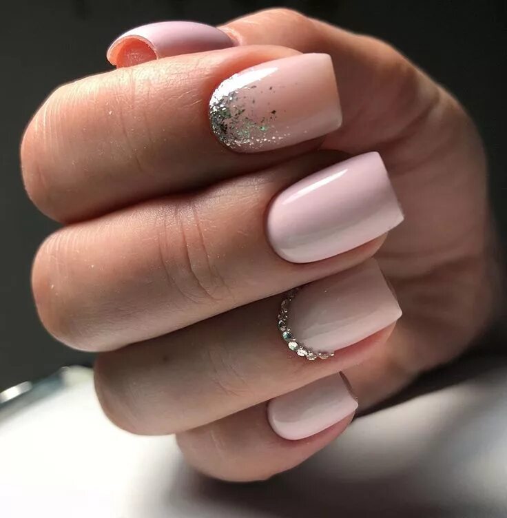 Фото маникюра: 40 лучших идей для офиса Gel nails french, French nails, Glitter 