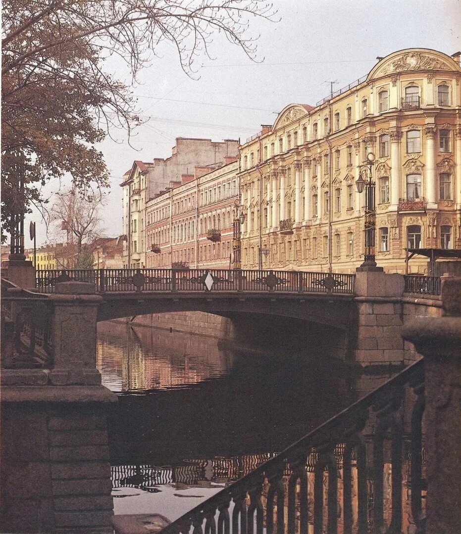 Питер питер питер вознесенский. Вознесенский проспект санкт-петербург. Петербург отель 1913 год. Вознесенский проспект санкт-петербург. Питер питер питер вознесенский.