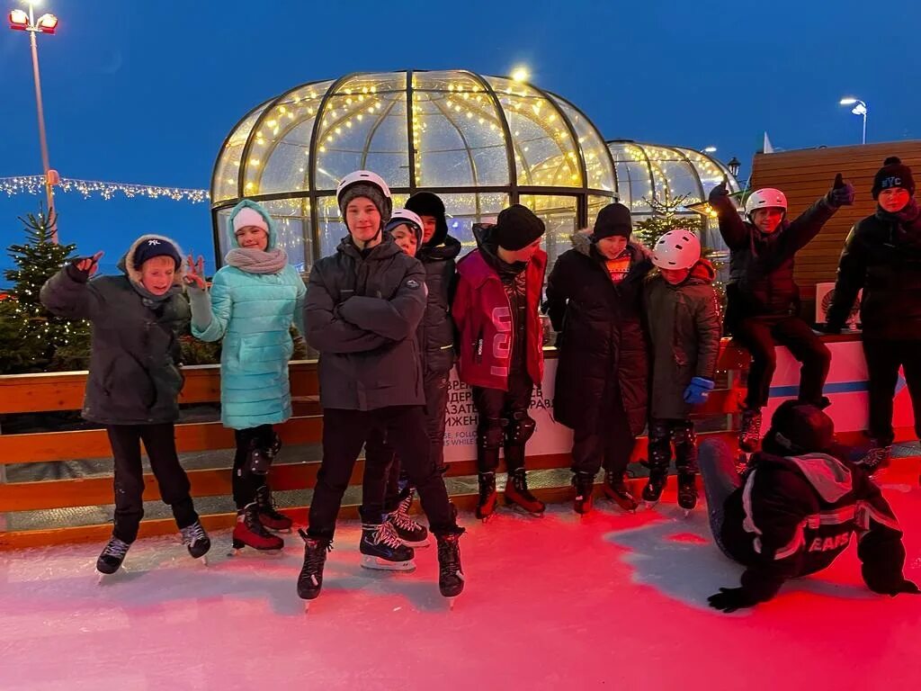 Каток у флагштока Санкт-Петербург. Каток флагшток СПБ. Каток у флагштока. Каток у флагштока Зенит.