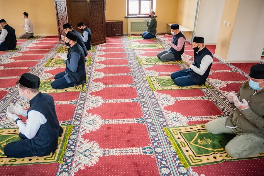 Как молиться в мечети