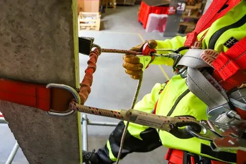 Анкерные гибкие устройства страховочная система