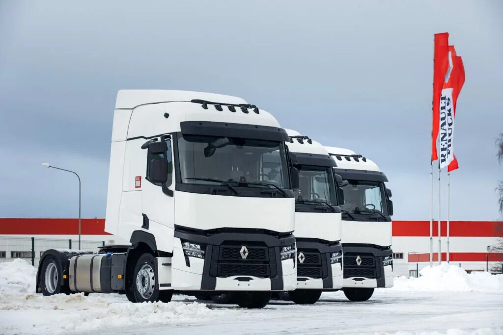 В т б 2022. Renault t 4x2. Renault Trucks t 2022. Магистральный тягач Renault t High 2022. Renault t 2023.