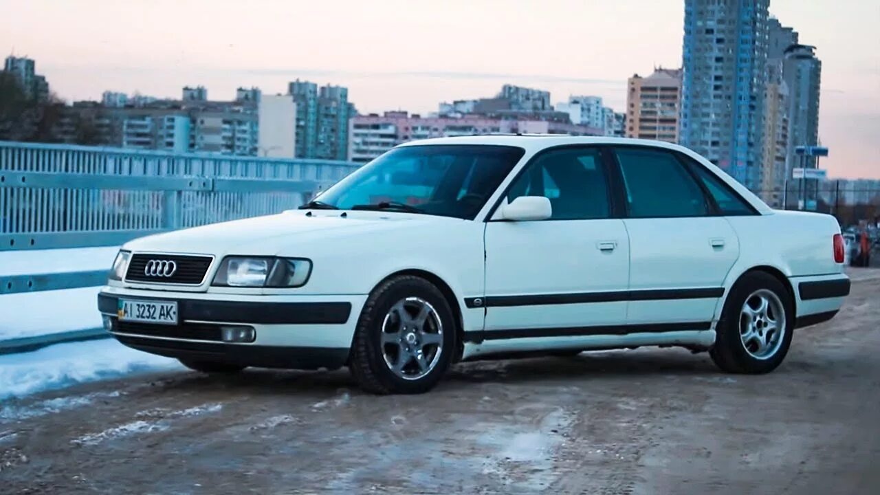 Обзор ауди 100. Ауди 100 видео. Ауди 100 кватро. Ауди 100 видео. Audi 100 c3 1988.