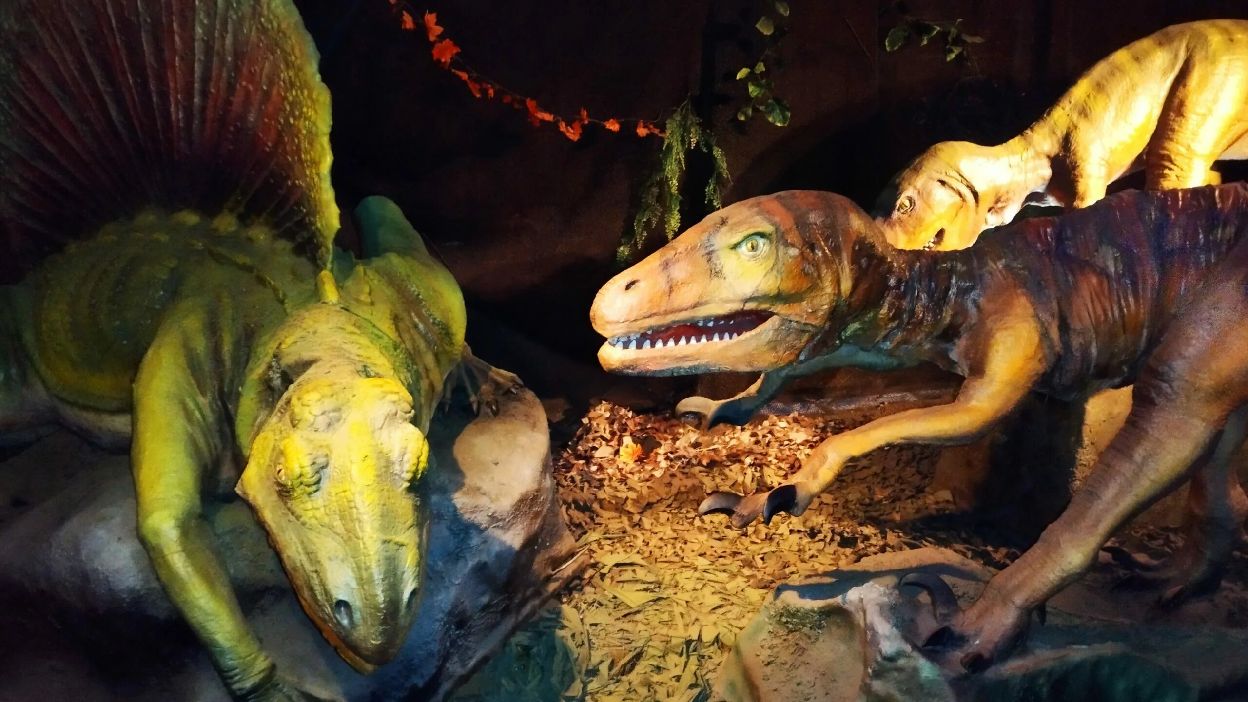 парк динозавров в санкт-петербурге на горьковской. выставка планета динозавров питерский планетарий. планета динозавров александровский парк 4 санкт петербург. планета динозавров спб музей. планета динозавров спб музей.