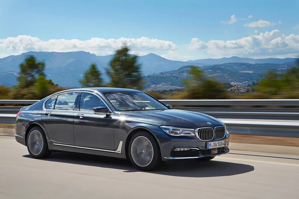 Bmw 7 series. BMW 7 Series 2015. BMW 730d новая. BMW 7 Series 730d. Новая BMW 7.