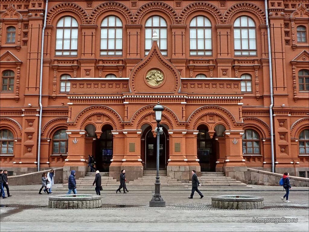 музей москвы, москва, зубовский бульвар, 2, стр. музей хозяйства вднх. московская городская дума чичагов. музей отечественной войны 1812 года. музей москвы на зубовском бульваре экспозиция.