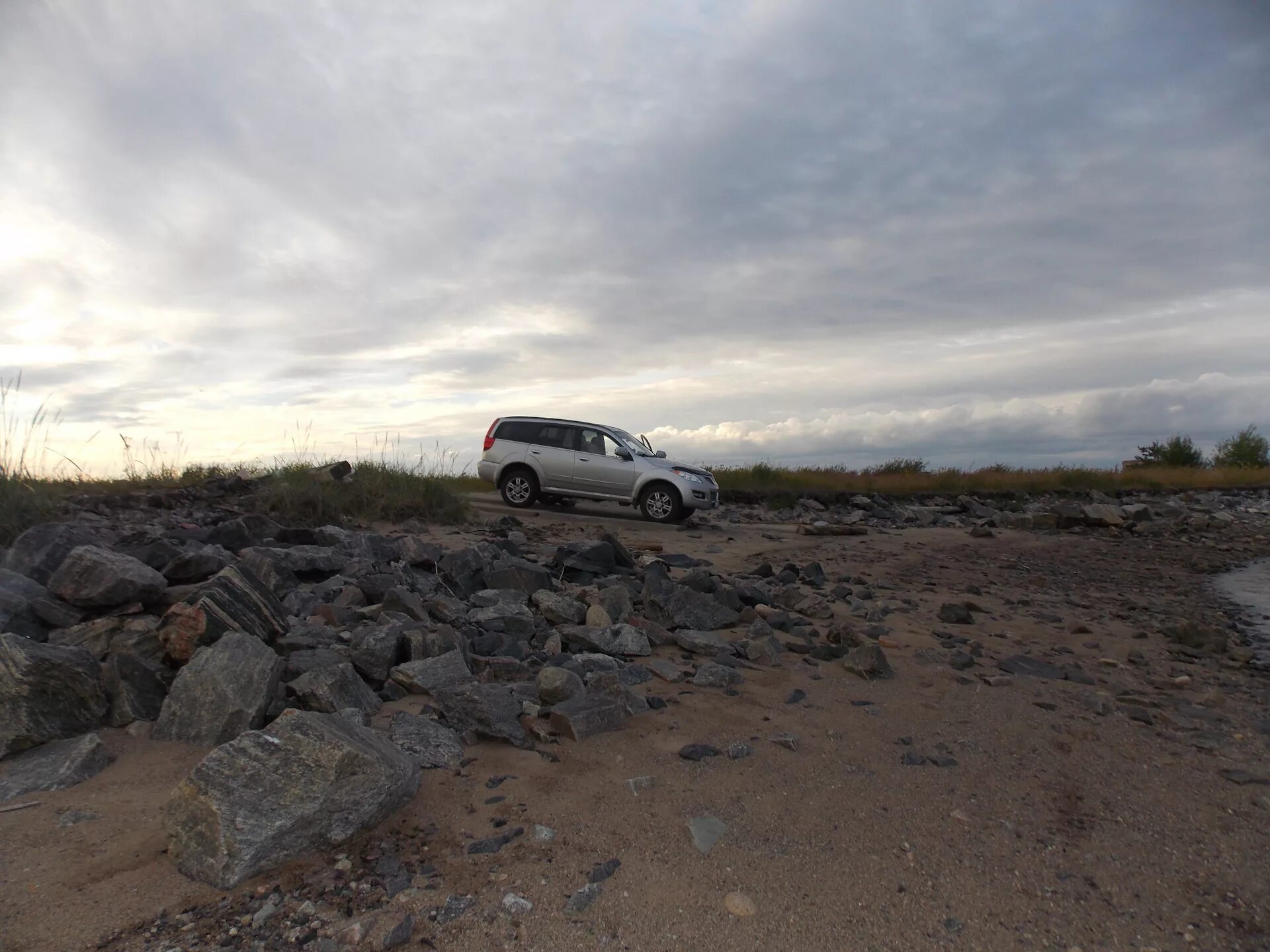 Куда поехать на белое море дикарем. Рыбалка на белом море дикарем. Рыбалка в беломорске на белом море дикарем. Белое море лапландия. Озеро укшозеро карелия рыбалка.