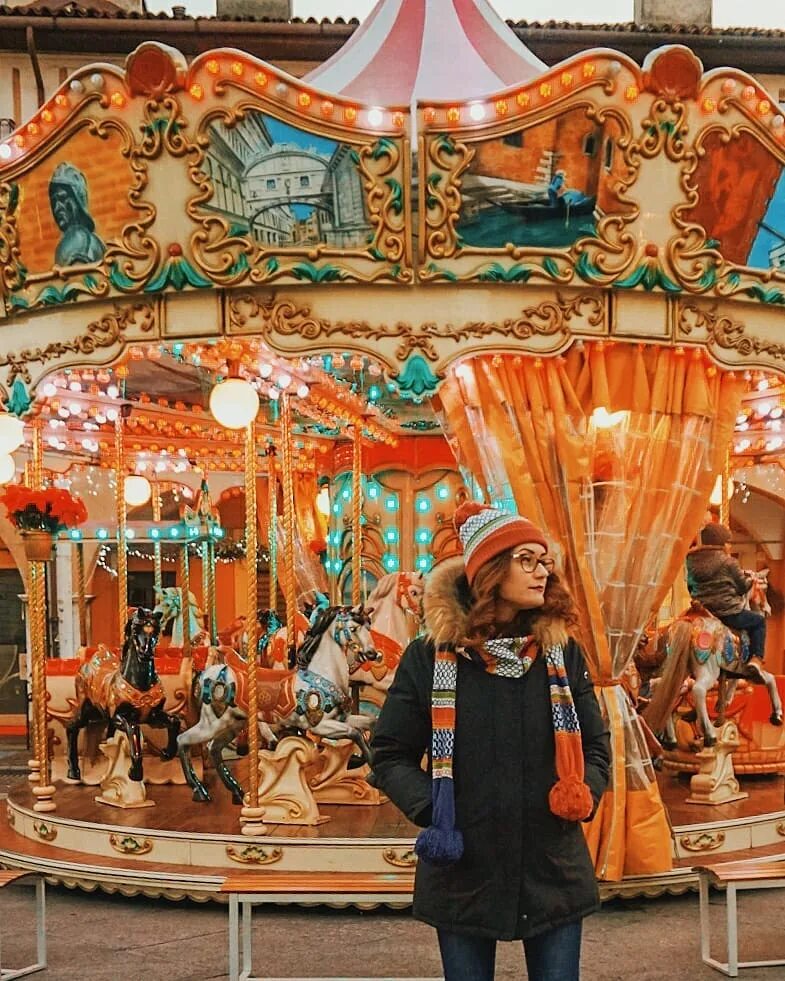 музыкальная шкатулка александра и николай. Dance bears painted wings. Dance bears painted wings. зимний бал фэнтези. анастасия мультфильм тётя.