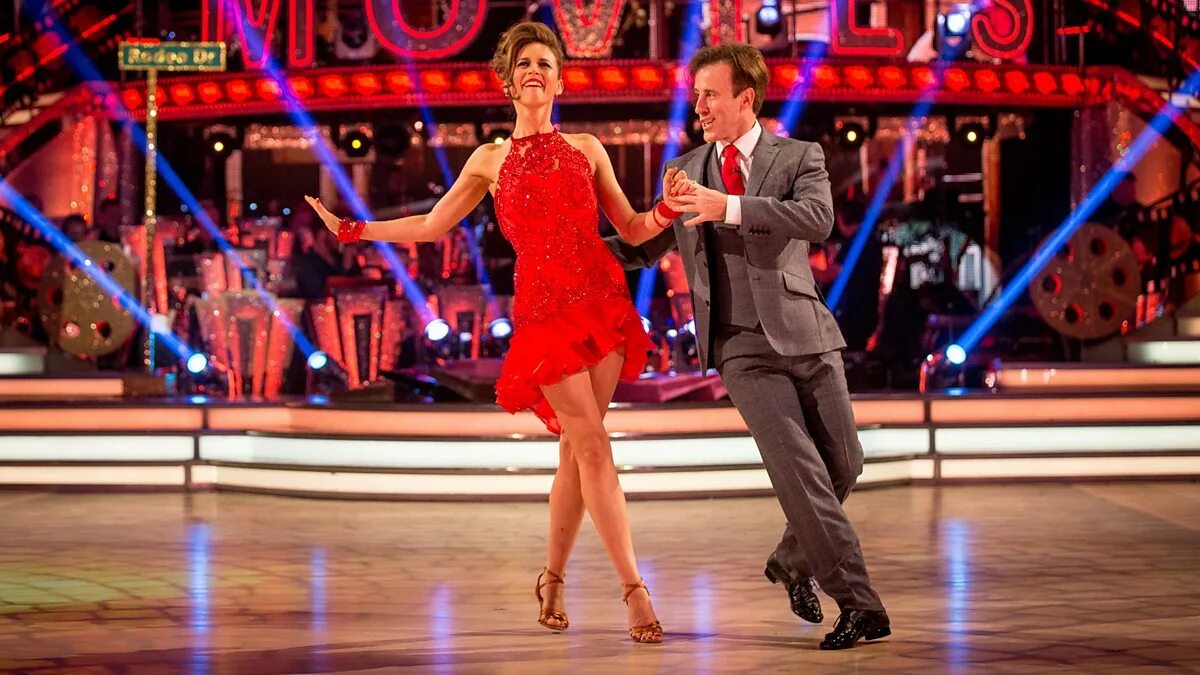 The previous week. TV programs strictly come Dancing. Strictly English.