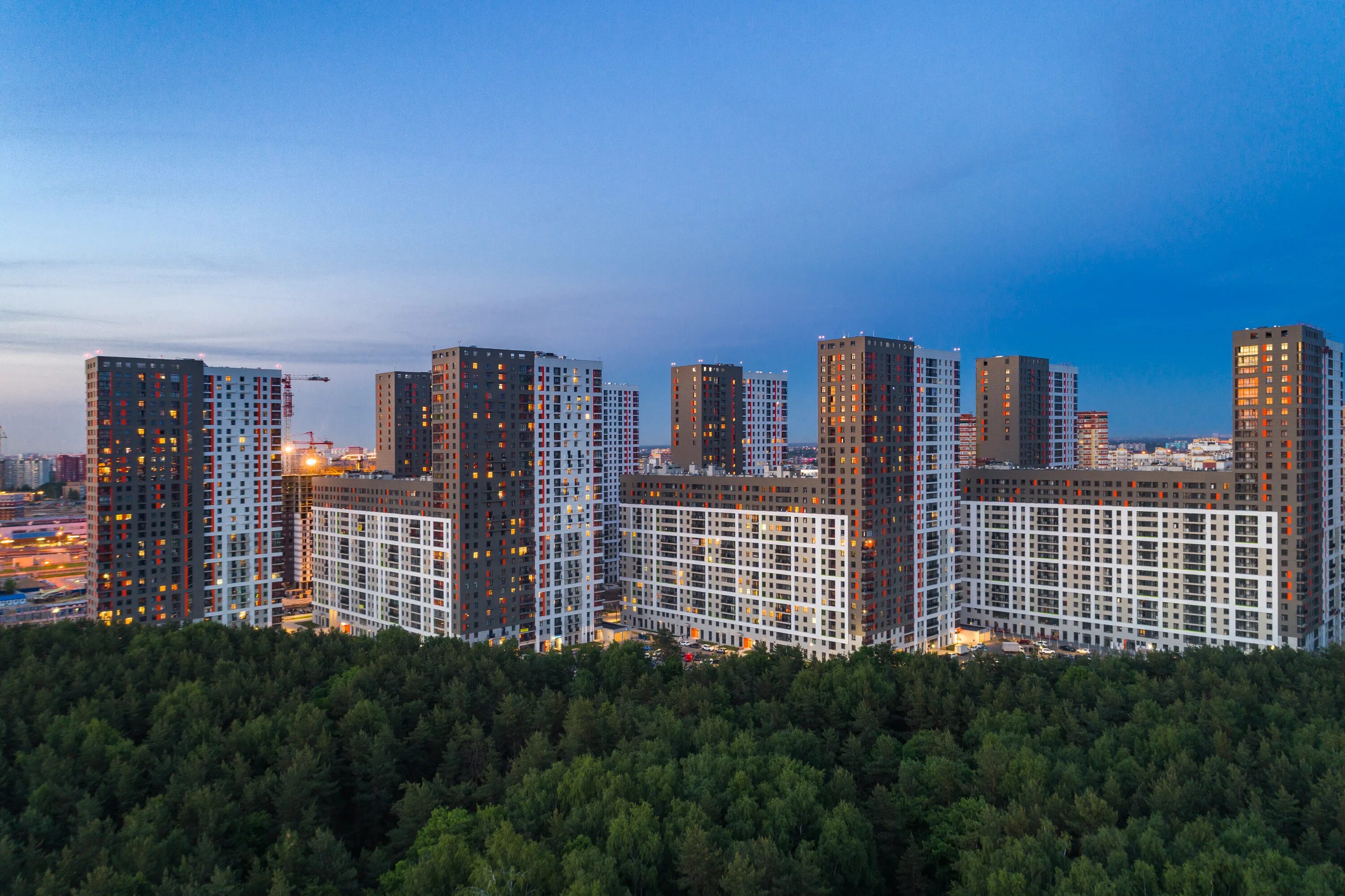 Жилые комплексы москва и московская область. Оранж парк Котельники. ЖК оранж парк Котельники. Метро Котельники оранж парк. Котельники, ул Сосновая, 1 к 1.