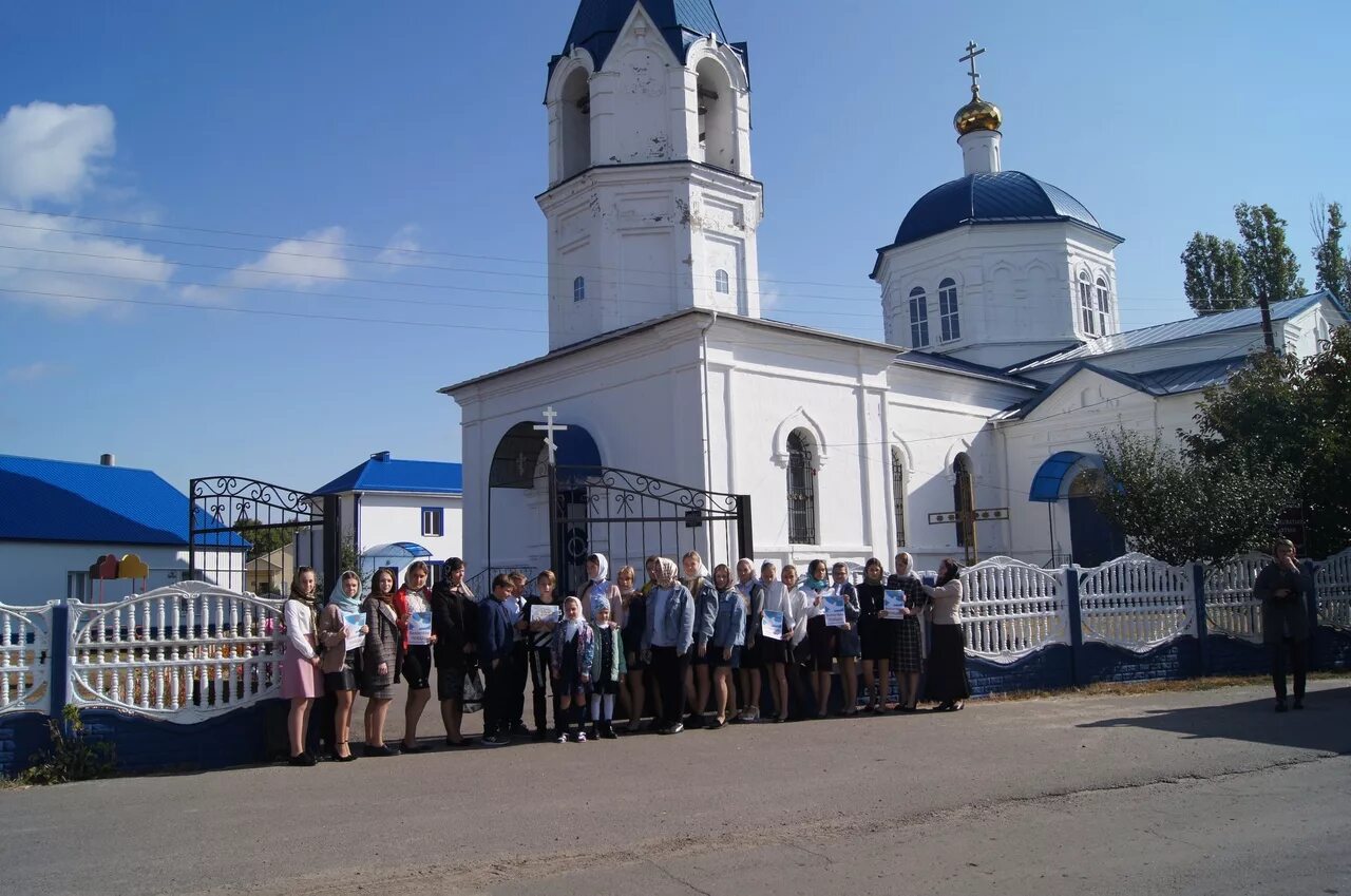 Работа ольховатка воронежская область. Ольховатка (Ольховатский район). Ольховатка Ольховатский район храм. Парк Ольховатка Ольховатский район. Церковь в Ольховатке Воронежской области.