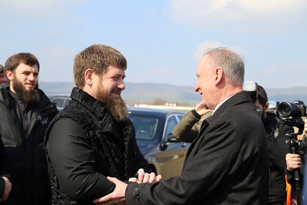 Новости политики сайт. Патрушев и Кадыров. Ахмат Кадыров Патрушев. Патрушев и Рамзан Кадыров. Рамзан Кадыров Хожбауди Дааев.