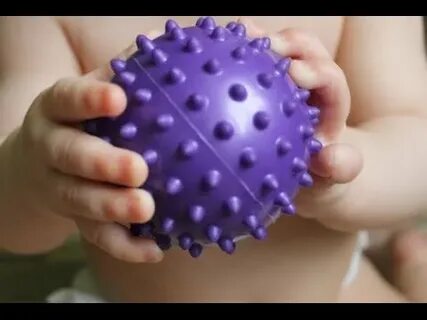 Игры с колючим мячиком