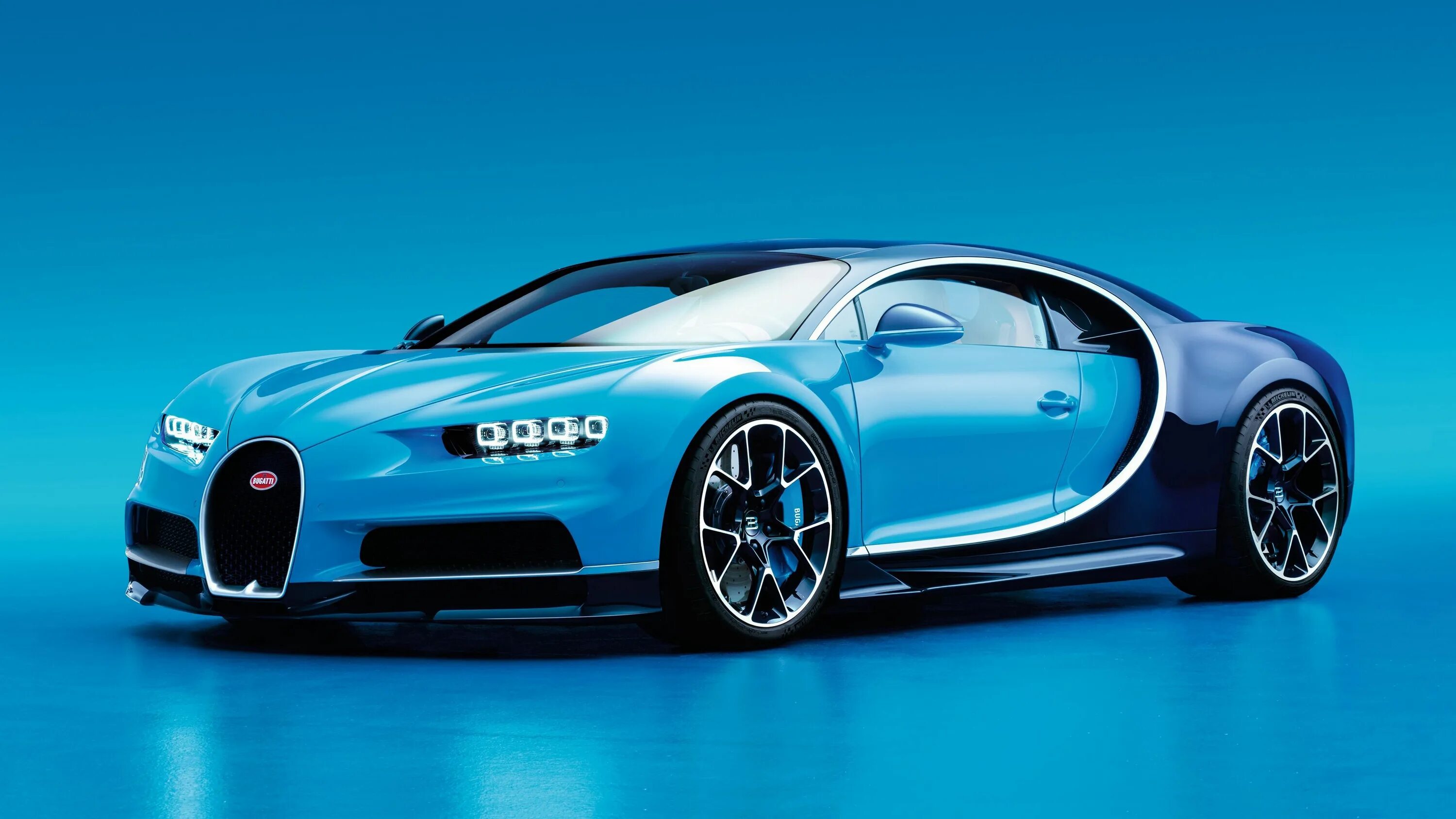 Машина bugatti chiron. Бугатти ЧИРОН 2016. Машина Бугатти Шерон. Бугатти Вейрон 2021. Спорткар Бугатти ЧИРОН.