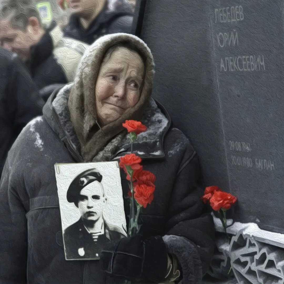 Мать последняя жизнь. Мать плачет. Мать провожает сына. Плачущая мать. Матери погибших афганцев.