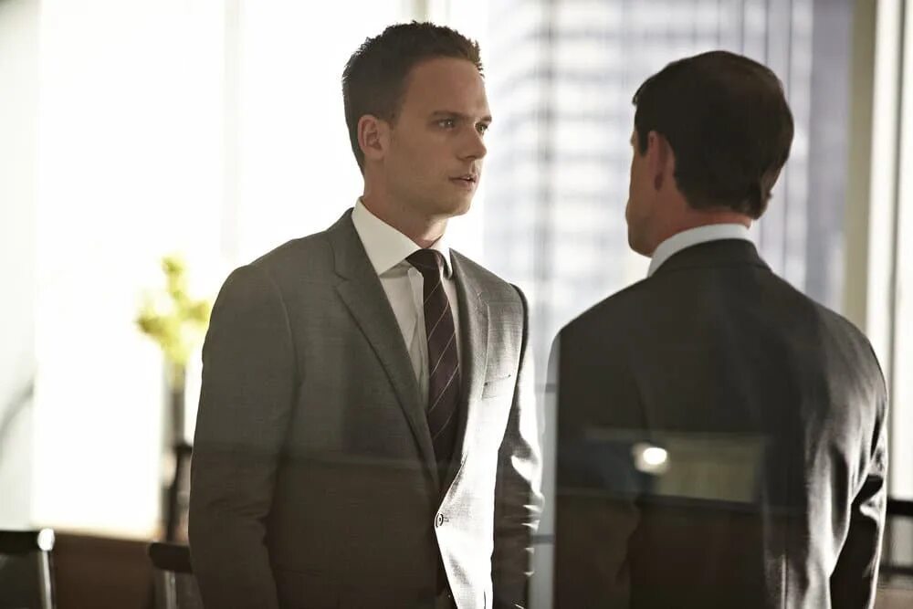 Форс мажоры пирсон. Форс мажоры харви. Форс мажоры махт. Форс мажоры харви и майк. Форс мажоры содержание.