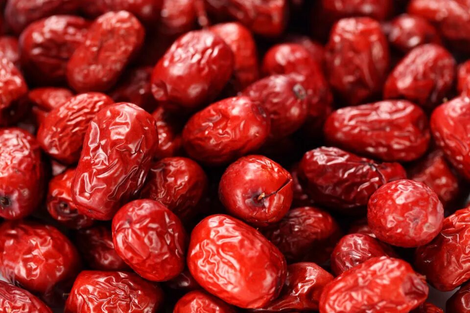 Red dates. Ююбб.