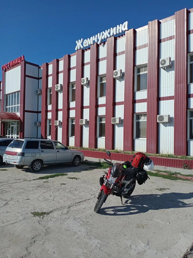 закусочная тополек михайловка волгоградской области. кафе на рижском рынке михайловка. про банкет волгоград. кафе михайловка волгоградская область. придорожное кафе.