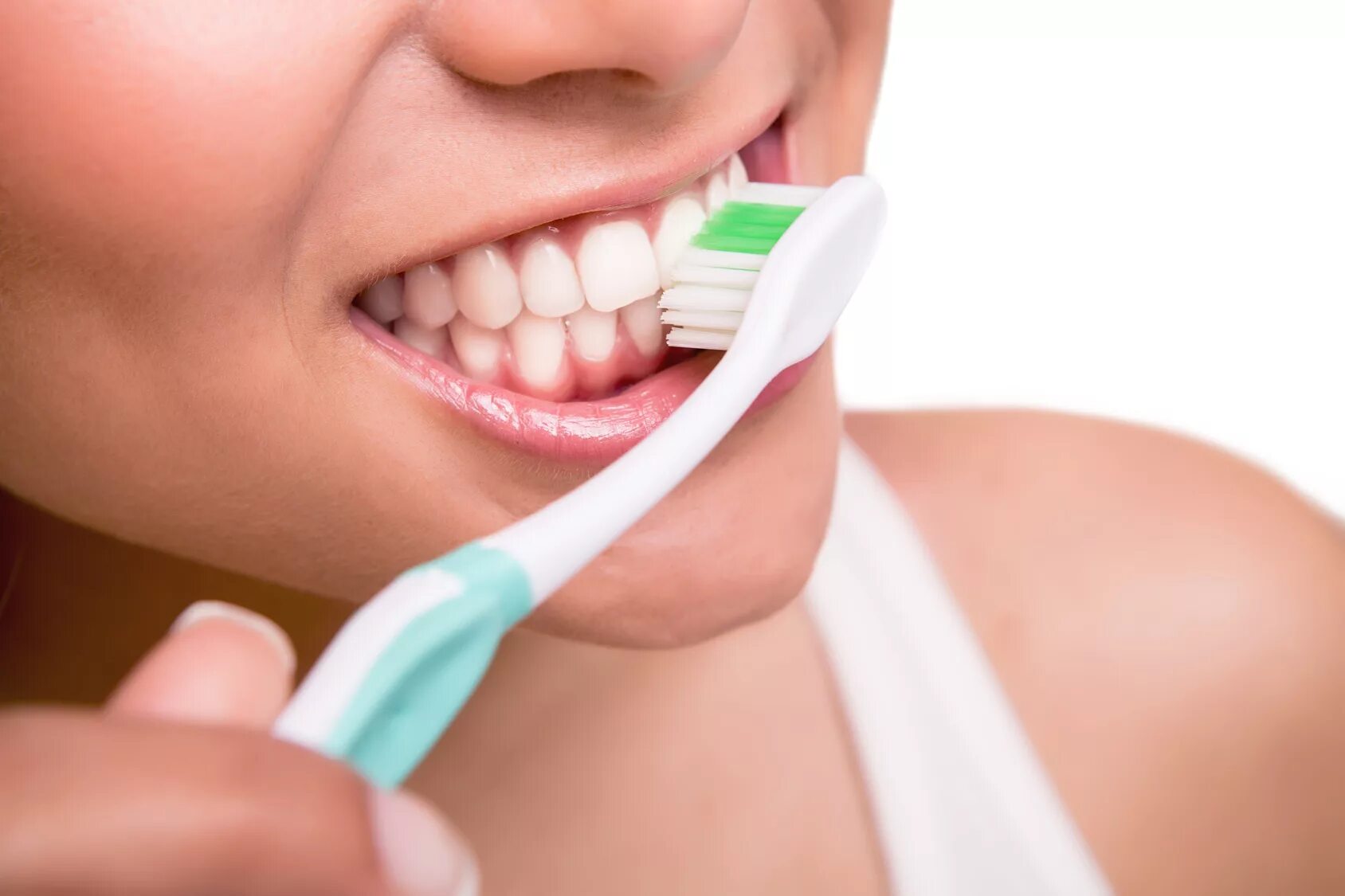 Гигиенический уход полости рта. Гигиена полости рта. Чистим зубы!. Зубы гигиена полости рта. Индивидуальная гигиена полости рта.