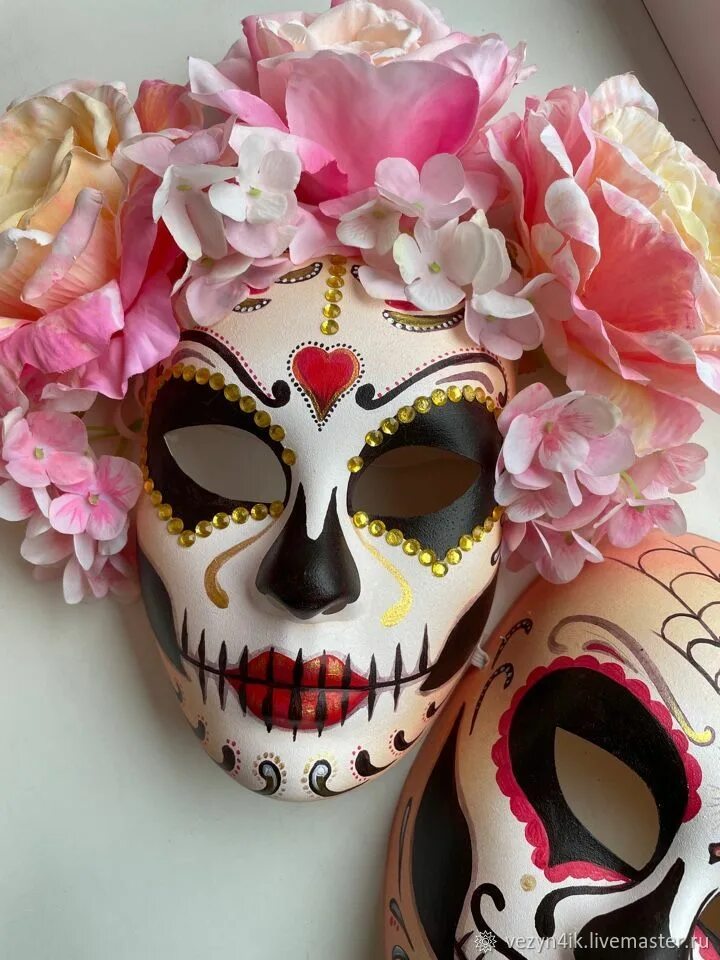 Цветы карнавальные. Маска с цветами. Цветочная карнавальная маска. Мексиканские маски. Карнавальная маска из цветов.