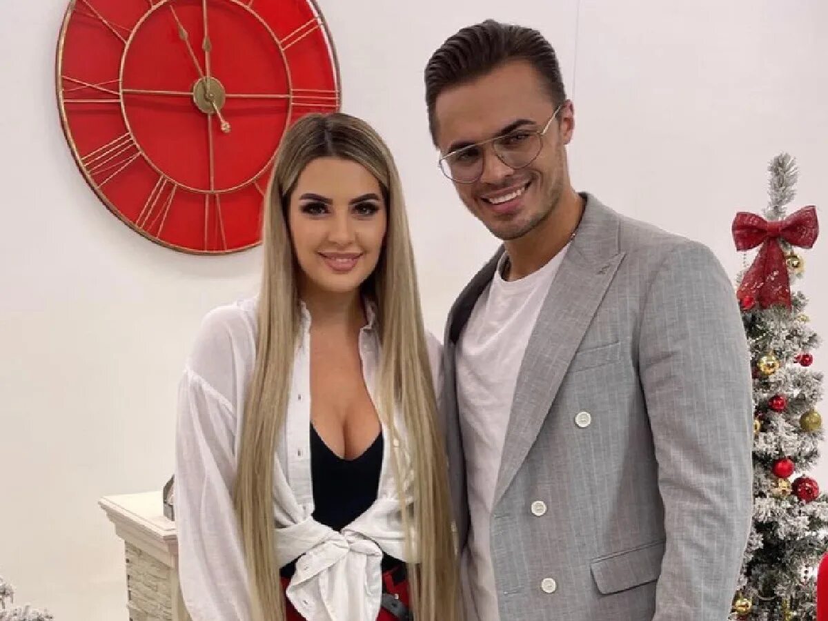 Дом 2 дава ведущий новый. Инстаграм кристины бухынбалтэ дом 2. Дом 2 участники декабрь 2021. Шоу дом дом 2. Дом 2 lite.