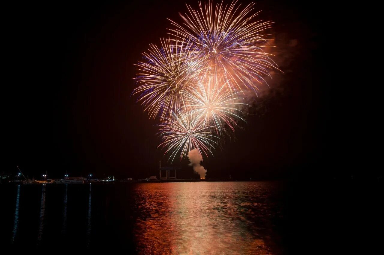 салют 11 июня 2024