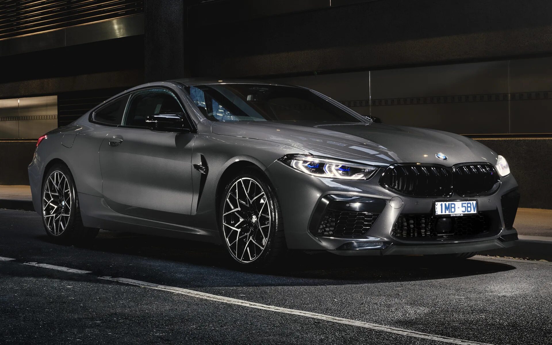 Bmw m8 gran coupe 2021. Bmw m8 competition серая. Бмв м8 серая. Bmw 8 g14. Bmw m8 competition gran coupe 2021.