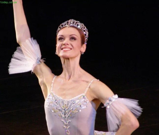 олеся новикова прима-балерина мариинского театра. балерина мариинского театра александра. прима-балерина мариинского театра. ульяна лопаткина балерина. прима-балерина мариинского театра лопаткина.