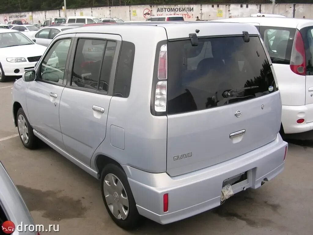 Nissan Cube 1999. Ниссан куб 10. Ниссан куб 1. Ниссан куб 10 купить