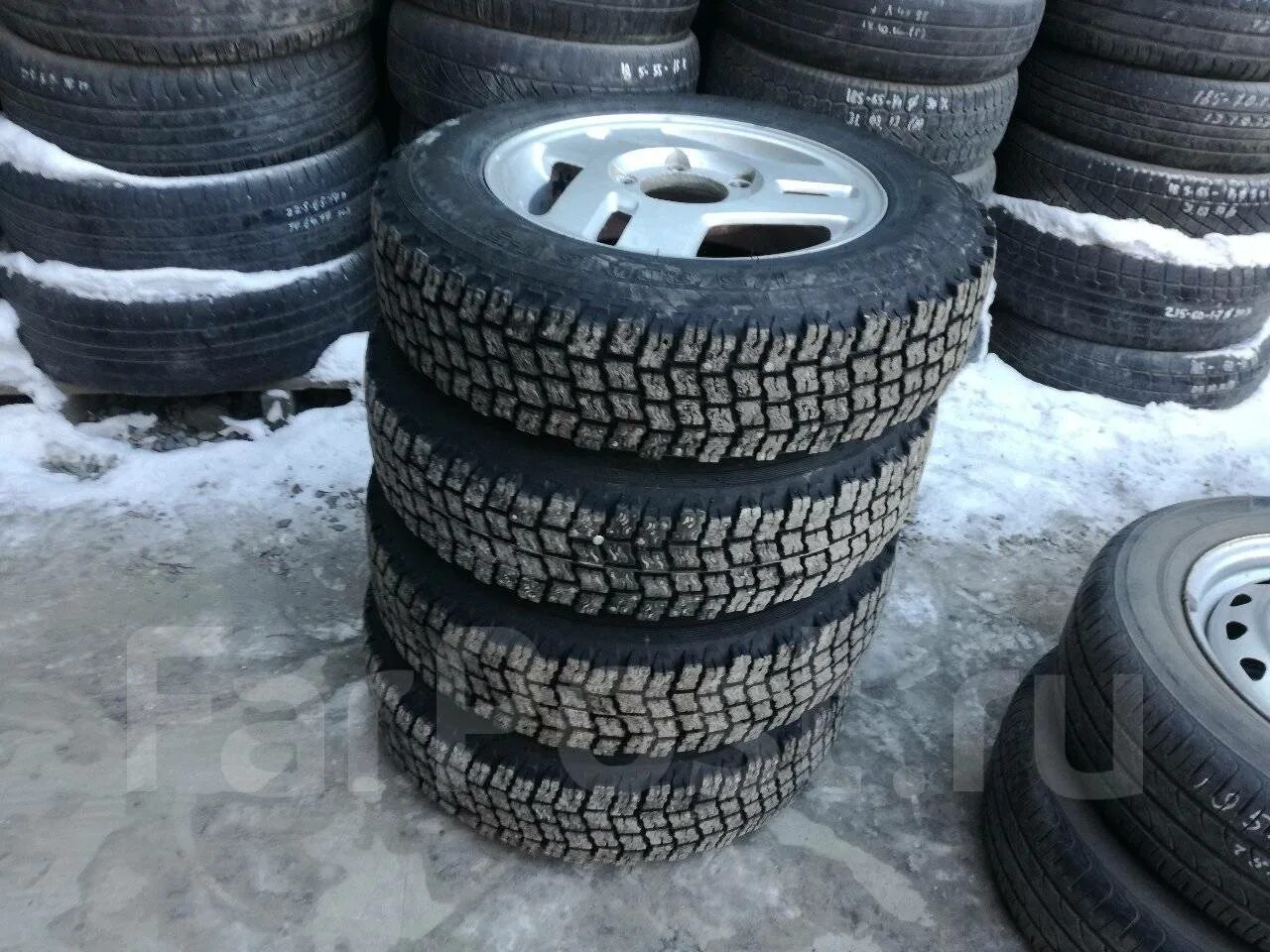 Резина зимняя р 16 нива. Кама и-511, 17580 r16 нива 2131. кама 511. кама и-511 на ниву б,у. 17580 r16.