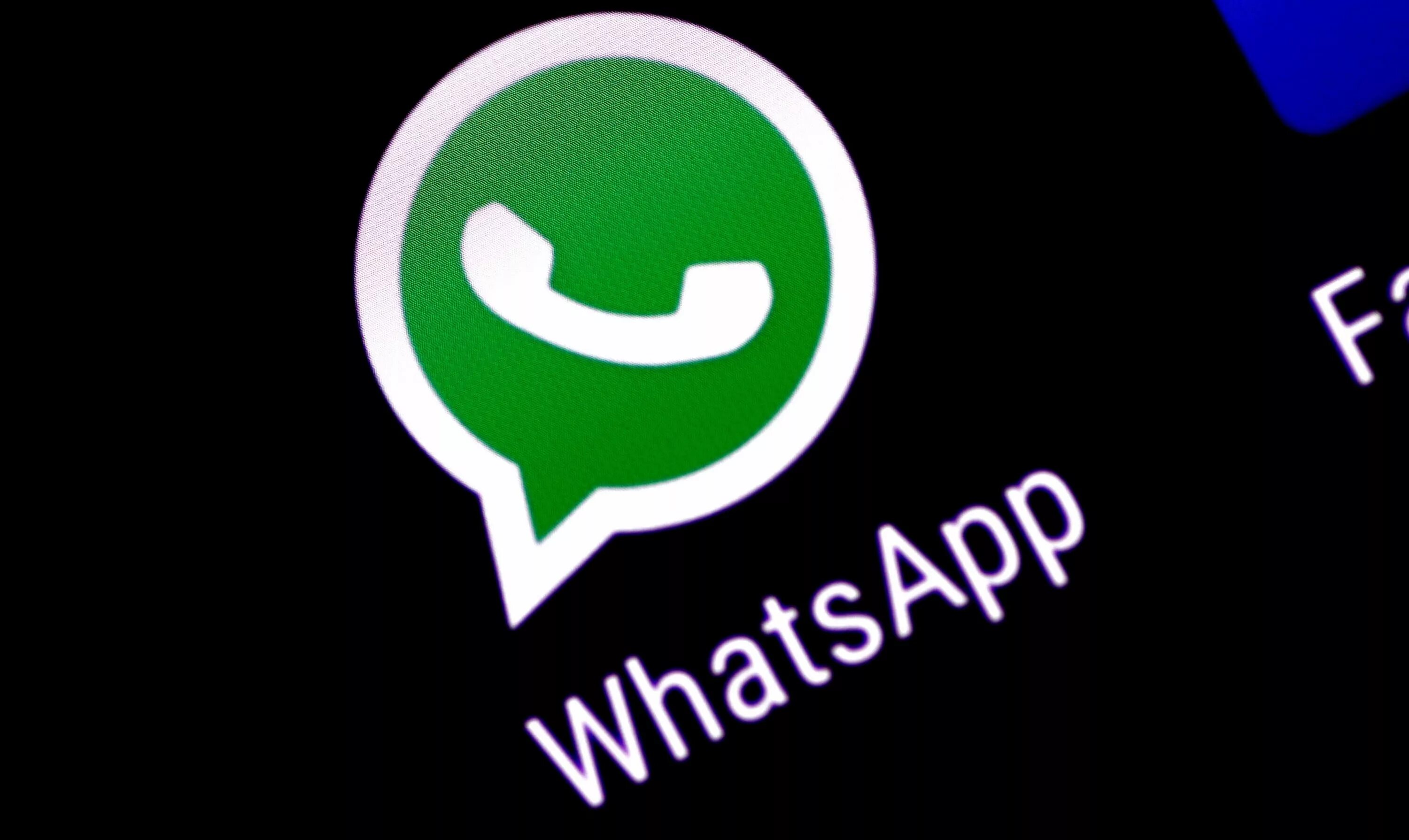 Whatsapp каналы. Whatsapp. взломать ватсап. аватарки для ватсапа. логотип вайбер и ватсап.
