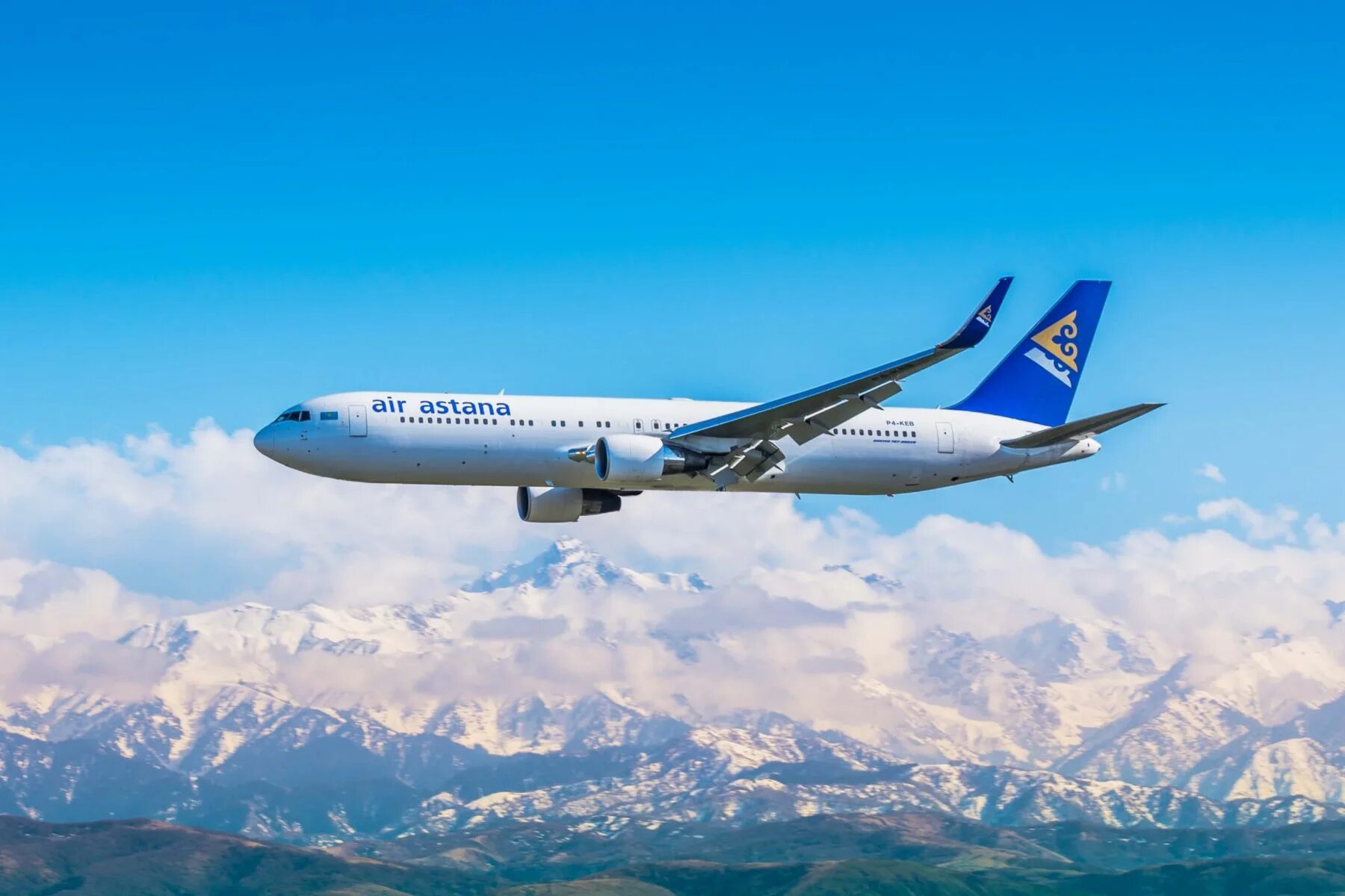 Air Astana самолеты. Воздушный транспорт Казахстана. Казахстанские авиакомпании. Казахские авиалинии. Сайт эйр астана купить