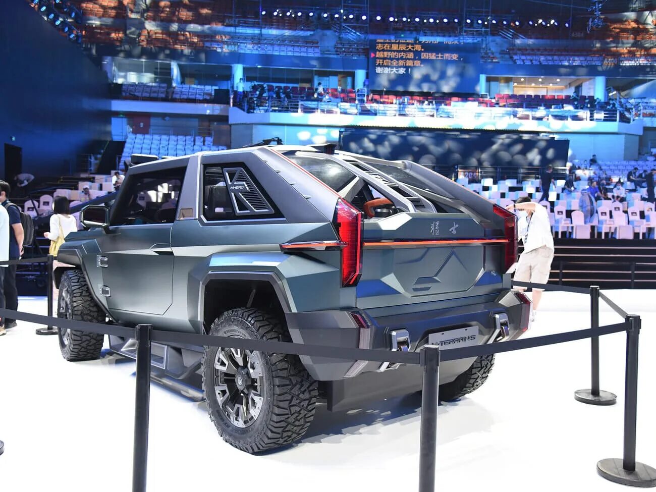 М хиро 917. Dongfeng mengshi m-terrain. китайский внедорожник dongfeng mengshi. dongfeng mengshi 917 m-terrain. dongfeng mengshi 2025.