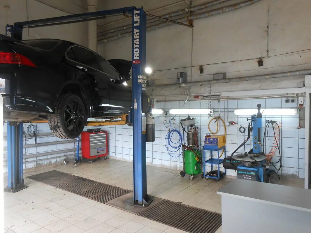 Автосервис варшавское шоссе. Автосервис на варшавке. техцентр на варшавке. автосервис 003. автосервис mazda 3.